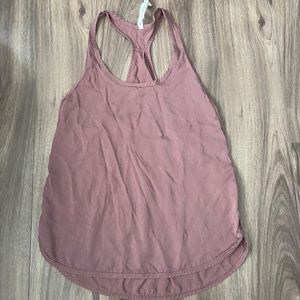 Lululemon tank size 8